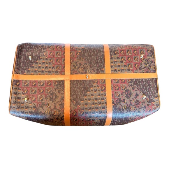 Escada Vintage Paisley Duffle Bag, Never Used!, Luxury Luggage - Picture 5 of 7